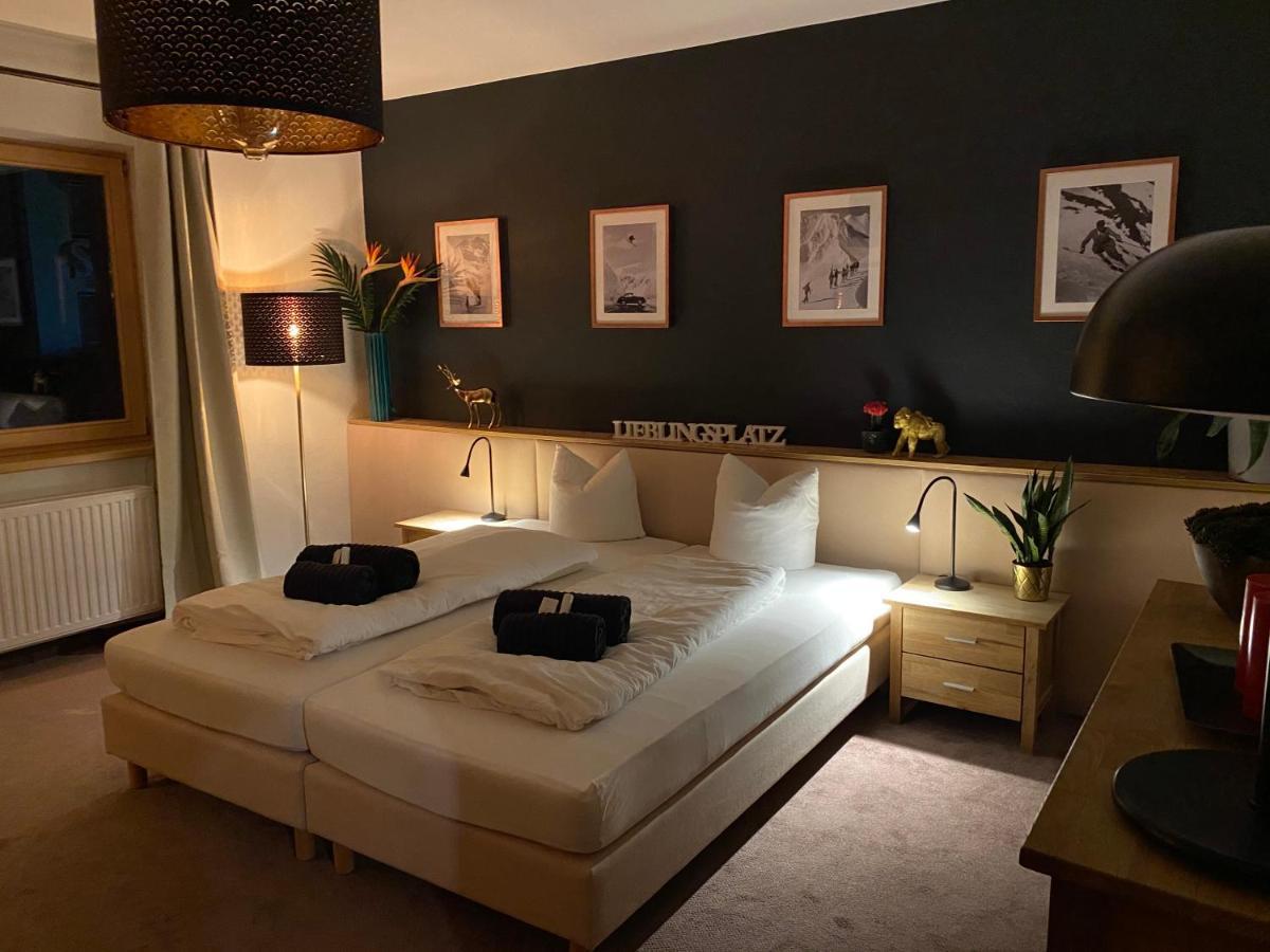 Cafe Schneider Appartments Sankt Anton am Arlberg Ngoại thất bức ảnh