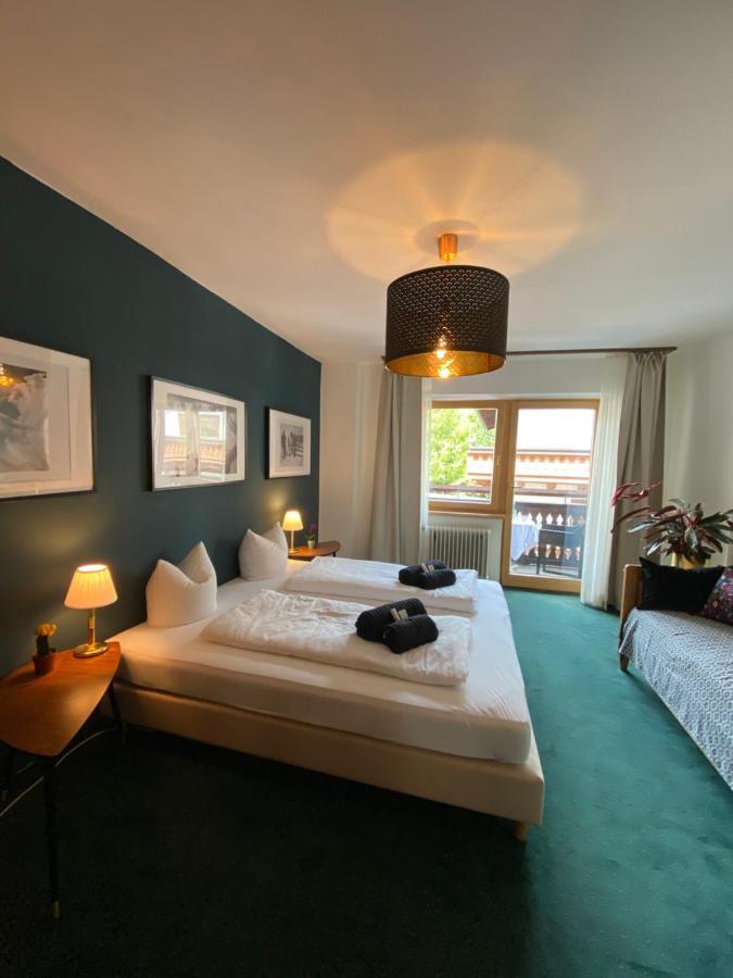 Cafe Schneider Appartments Sankt Anton am Arlberg Ngoại thất bức ảnh