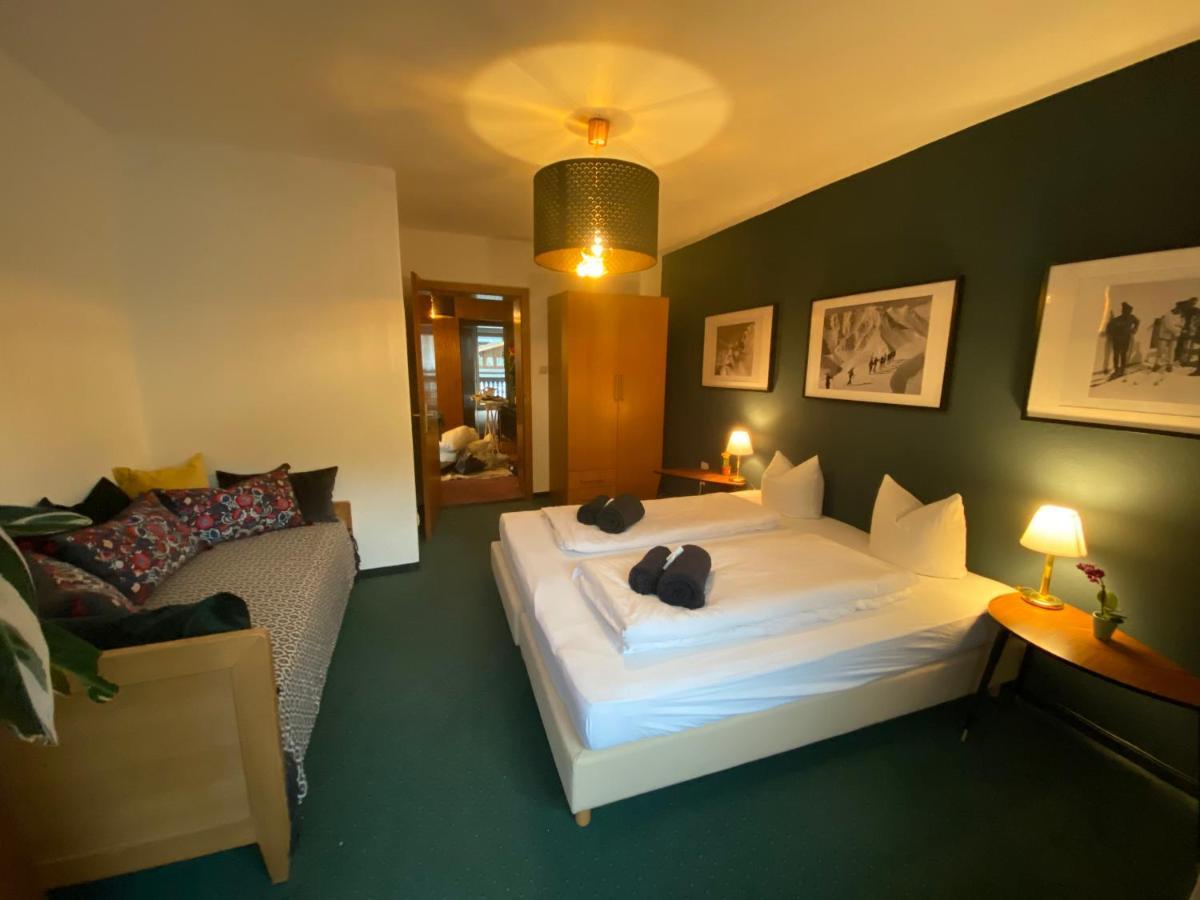 Cafe Schneider Appartments Sankt Anton am Arlberg Ngoại thất bức ảnh